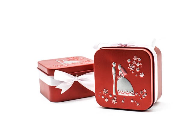 rectangle embossed tin packaging