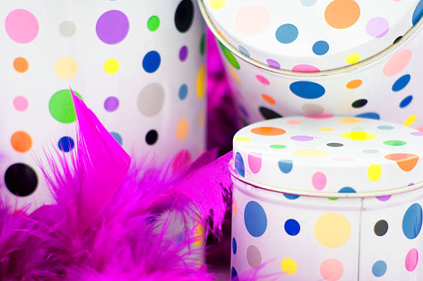 gift tins for bath bombs