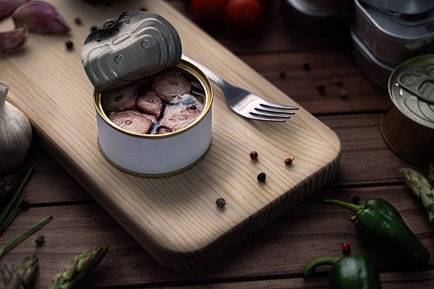 tin boxes and tinplate containers